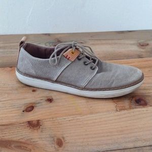 West Coast Tan Canvas Lace Up Tennis Shoes Size 6